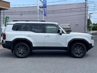 TOYOTA LAND CRUISER 250 - 10