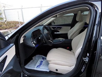 MERCEDES-BENZ E-CLASS - 6