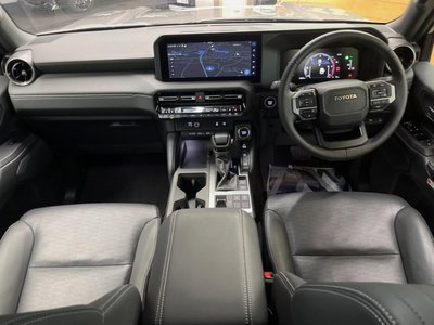 TOYOTA LAND CRUISER 250 - 2