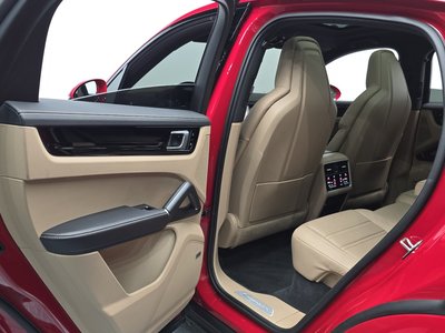 صورة مصغرة 16 لـ 2021 Porsche CAYENNE