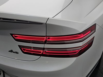 GENESIS G80 (RG3) - 10