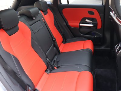 2025 Mercedes-BENZ GLA AMG — миниатюра 53