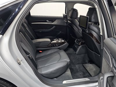 2013 AUDI A8 — миниатюра 11