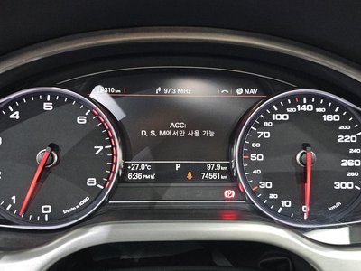 2013 AUDI A8 photo 8