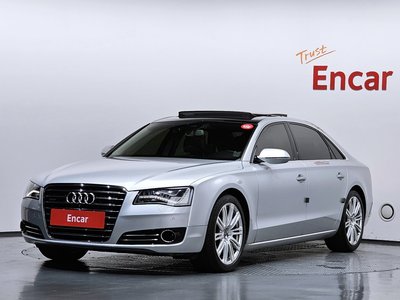 2013 AUDI A8 photo 1