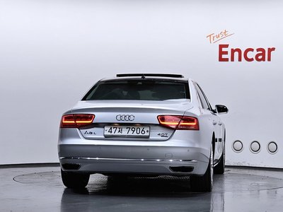 2013 AUDI A8 photo 4