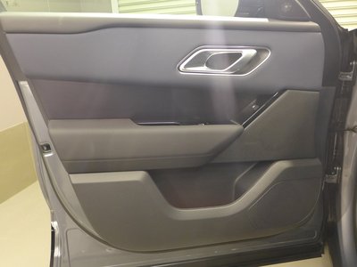 2026 LAND Rover RANGE ROVER VELAR thumbnail 23