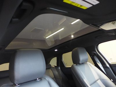 2026 LAND Rover RANGE ROVER VELAR thumbnail 13