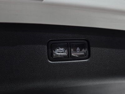 2023 Genesis GV70 — миниатюра 19