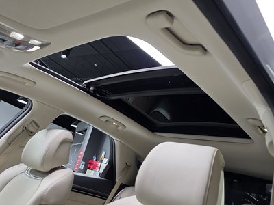 2023 Genesis GV70 — миниатюра 20