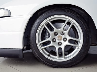 1995 Nissan SKYLINE GT-R 照片 4