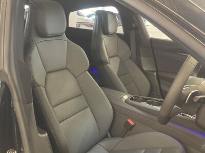 AUDI E-TRON GT QUATTRO - 9