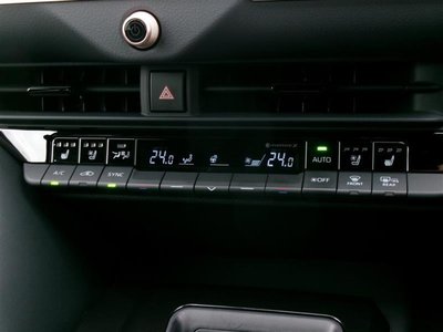 TOYOTA CROWN SPORT - 7