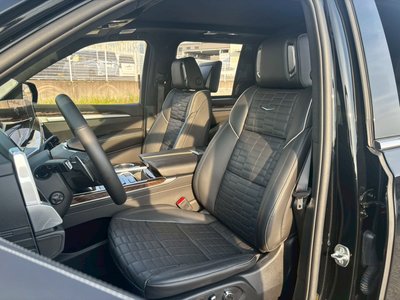 2025 Cadillac ESCALADE — фото 13