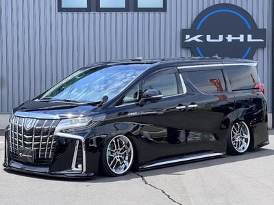 TOYOTA ALPHARD - 2