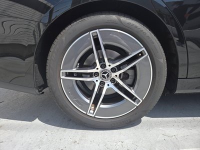 MERCEDES-BENZ E-CLASS - 10