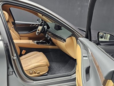 GENESIS G80 (RG3) - 10