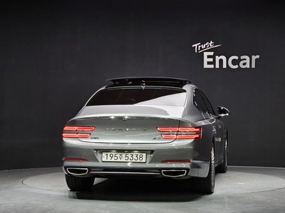 GENESIS G80 (RG3) - 4