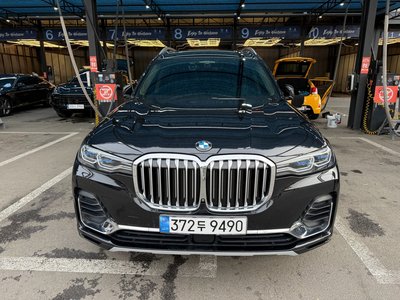 BMW X7 - 1