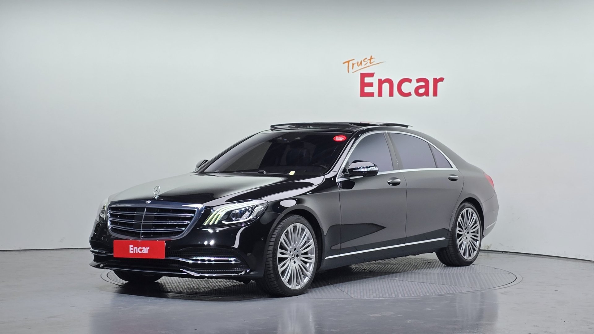 MERCEDES-BENZ S-CLASS - View 1