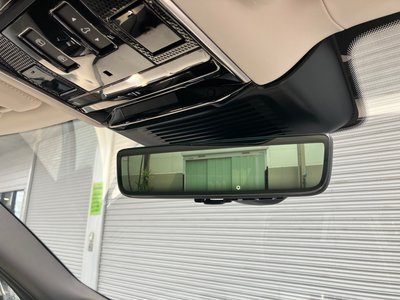 2025 LAND Rover RANGE ROVER — миниатюра 48