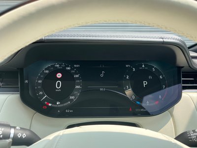 2025 LAND Rover RANGE ROVER — миниатюра 25