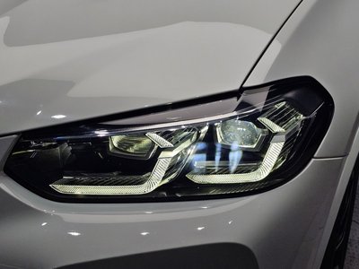 2025 BMW X4 — фото 9