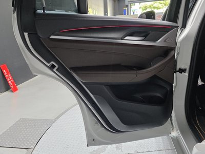 صورة مصغرة 15 لـ 2025 BMW X4