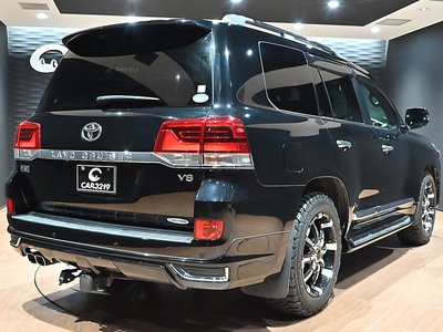 2017 Toyota LAND CRUISER 200 照片 2