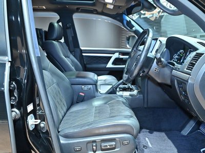 2017 Toyota LAND CRUISER 200 缩略图 14