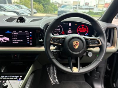 2025 Porsche CAYENNE 缩略图 28