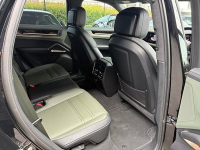 2025 Porsche CAYENNE 缩略图 41