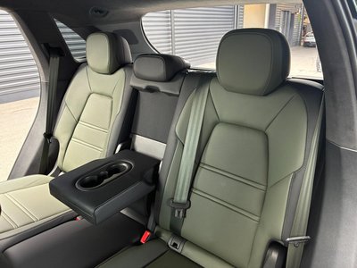 2025 Porsche CAYENNE 缩略图 49