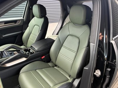 2025 Porsche CAYENNE 缩略图 52