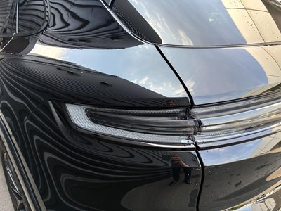 2025 Porsche CAYENNE 缩略图 17