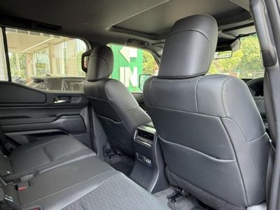 2025 Toyota LAND CRUISER 250 — миниатюра 25
