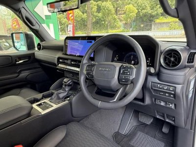 2025 Toyota LAND CRUISER 250 — фото 3