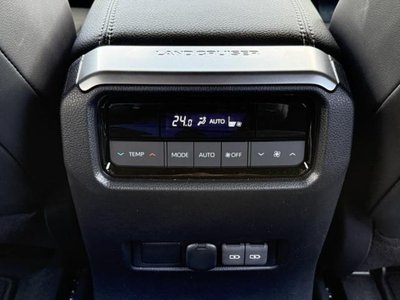 2025 Toyota LAND CRUISER 250 — миниатюра 28