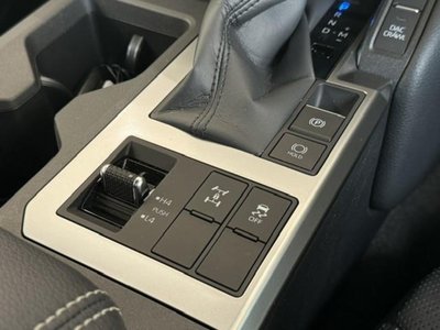 2025 Toyota LAND CRUISER 250 — миниатюра 15