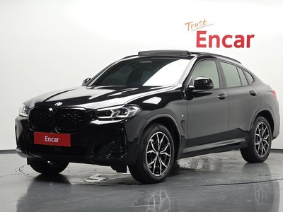 2022 BMW X4 photo 1