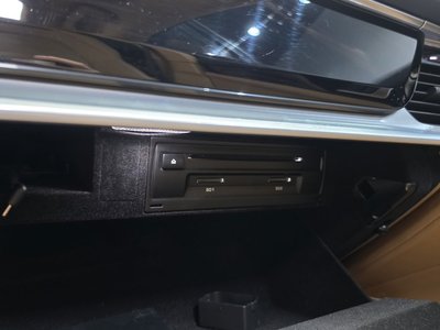 2018 Porsche PANAMERA 缩略图 24