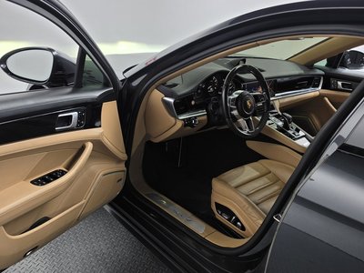 2018 Porsche PANAMERA 缩略图 13