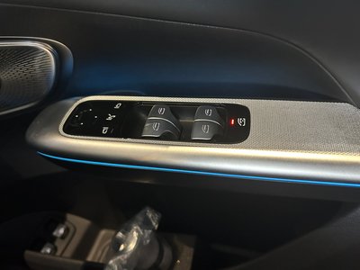2025 Mercedes-BENZ GLC AMG — миниатюра 20