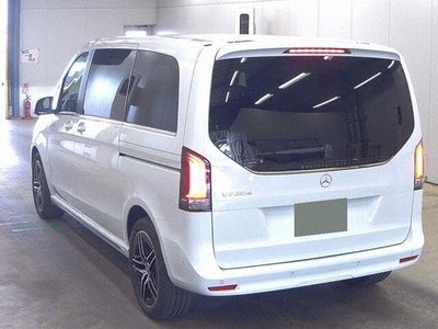 MERCEDES-BENZ V-CLASS - 2