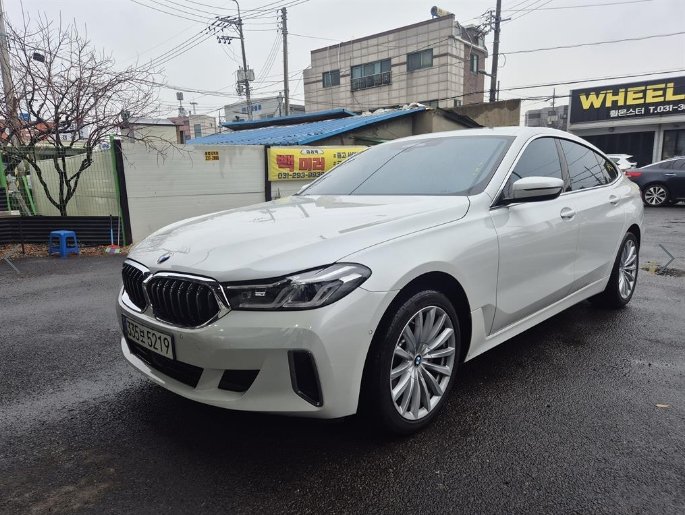 BMW 6 SERIES GT - View 1