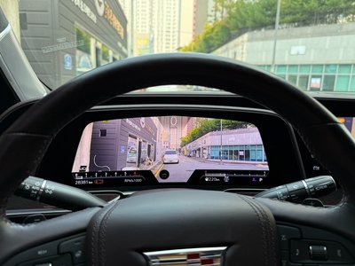 CADILLAC ESCALADE 5TH GENERATION - 8