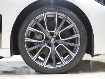 BMW 7 SERIES - 9