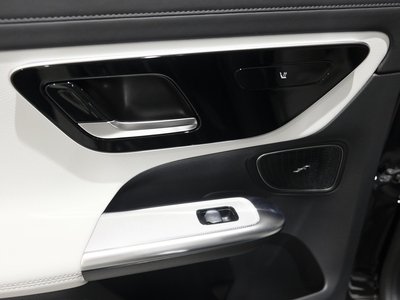 صورة مصغرة 41 لـ 2026 Mercedes-BENZ GLC