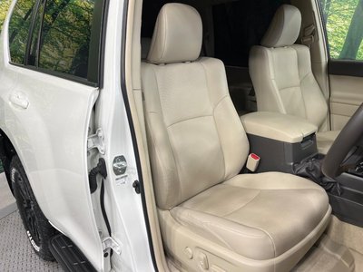 2022 Toyota LAND CRUISER PRADO — фото 8