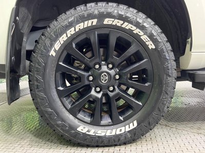 2022 Toyota LAND CRUISER PRADO — миниатюра 32